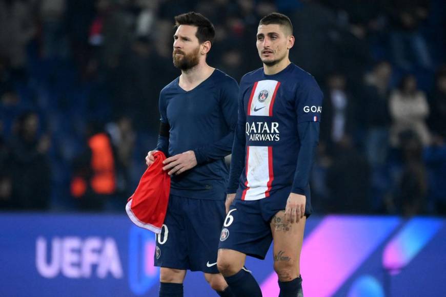 Lionel Messi se llevó la camiseta de Alphonse Davies.