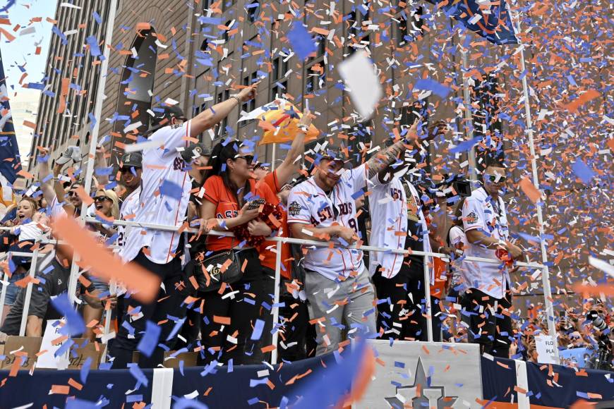 Los Astros se proclamaron el pasado sábado campeones de la Serie Mundial por segunda vez en su historia, tras imponerse por 4-1 a los Filis de Filadelfia en el estadio Minute Maid Park de Houston, donde conquistaron 4-2 la serie al mejor de los siete partidos.