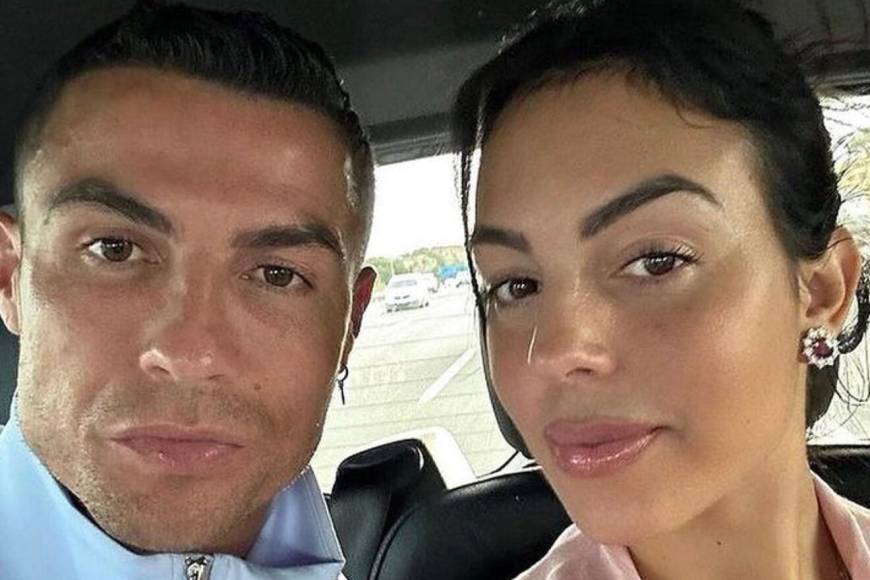 Entre la narración de este inicio de relación entre Sonia Monroy y Cristiano Ronaldo, Yola Berrocal quiso hacer una aclaración para no meter en líos al futbolista portugués.