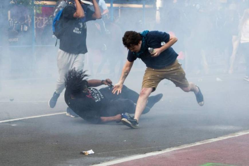 Represión y violencia: Las imágenes que avergüenzan a EEUU