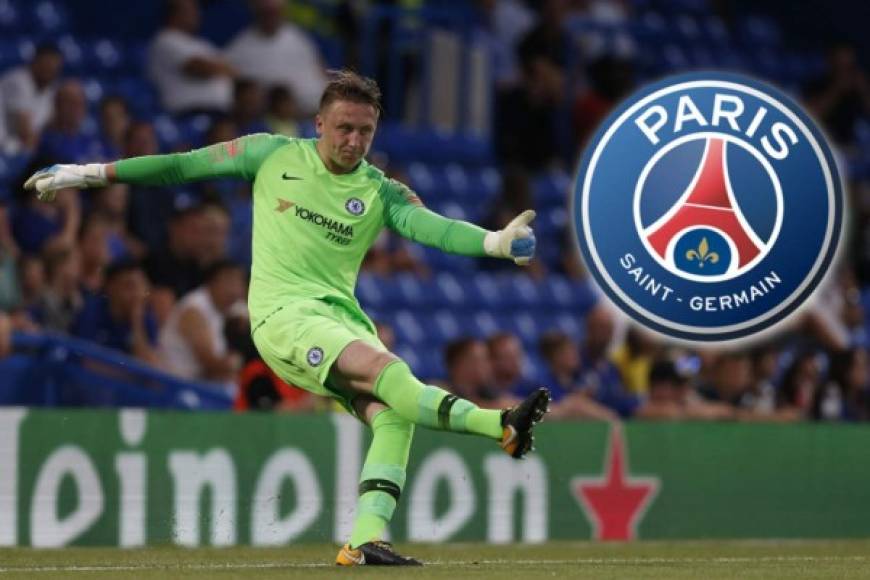 Según Le Parisien, el polaco Marcin Bulka (19 años) será el primer fichaje del París Saint-Germain. El portero acaba contrato en el Chelsea y es internacional en las categorías inferiores de Polonia.