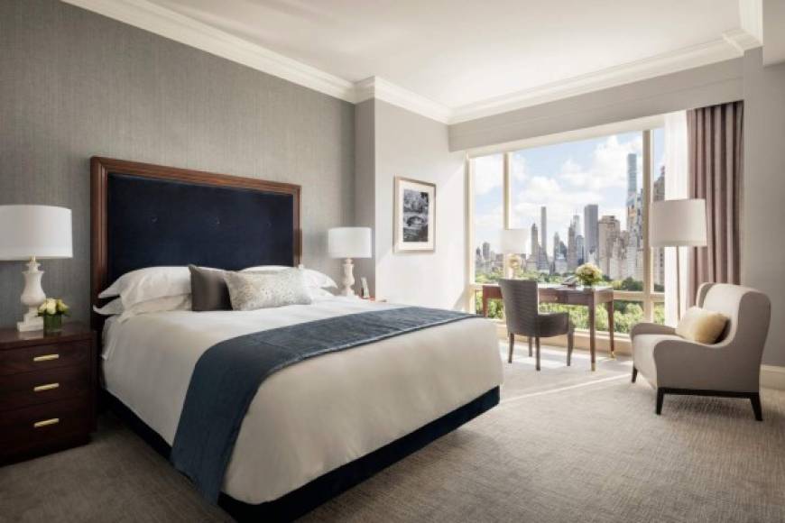 Ubicado en el Upper West Side de Manhattan, el lujoso hotel cuenta con 176 suites y habitaciones de lujo.