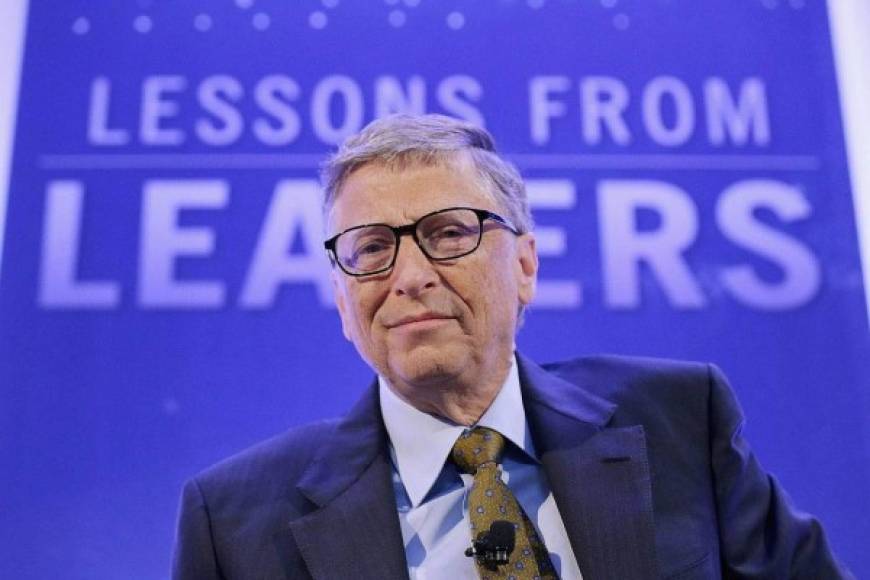 El cofundador de Microsoft Bill Gates se situa en el sexto lugar. El multimillonario también ostenta el título del hombre más rico del mundo.
