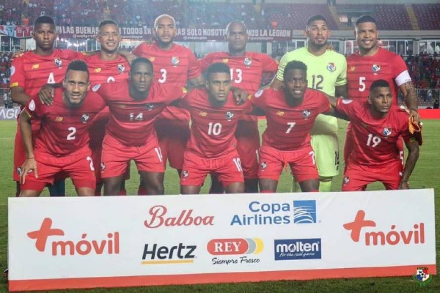Panamá: Avanzaron como segundos del Grupo B de la Liga A.