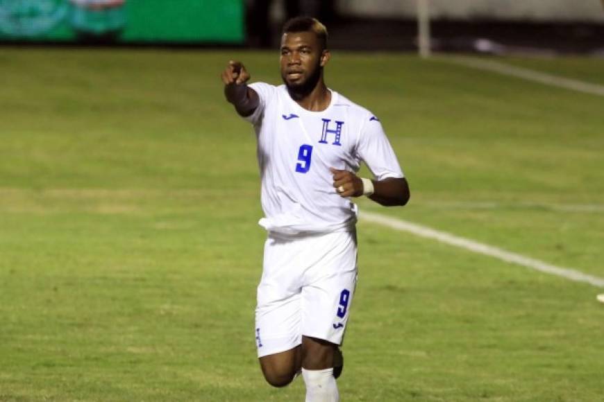 Jorge Benguché (23 años) - Delantero del Olimpia (Honduras).