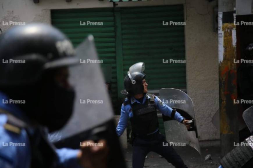 Impactantes fotos de la jornada de protestas en Tegucigalpa