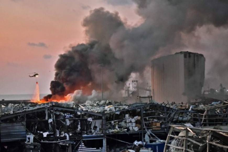 El 4 de agosto una gigantesca explosión sacudió el puerto de Beirut dejando 202 muertos y 6500 heridos.