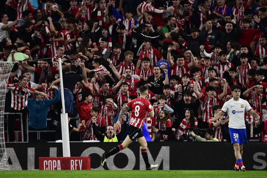 Oihan Sancet anotó el empate 2-2 del Athletic Club de Bilbao contra el Barcelona.