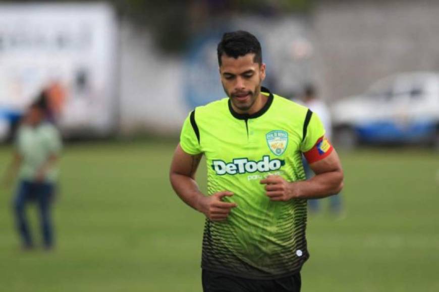 Nelson Múñoz: El defensor y capitán del Real de Minas finalizó su contrato con el club minero.