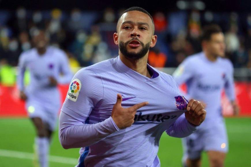 El fichaje de Memphis Depay por la Juventus se complica. La reunión que ha mantenido este martes la dirección deportiva, los técnicos y la comisión económica del club, después de analizar todas las posibilidades, ha llegado a la conclusión de que el azulgrana exige unas condiciones económicas que no se ajustan a su presupuesto .