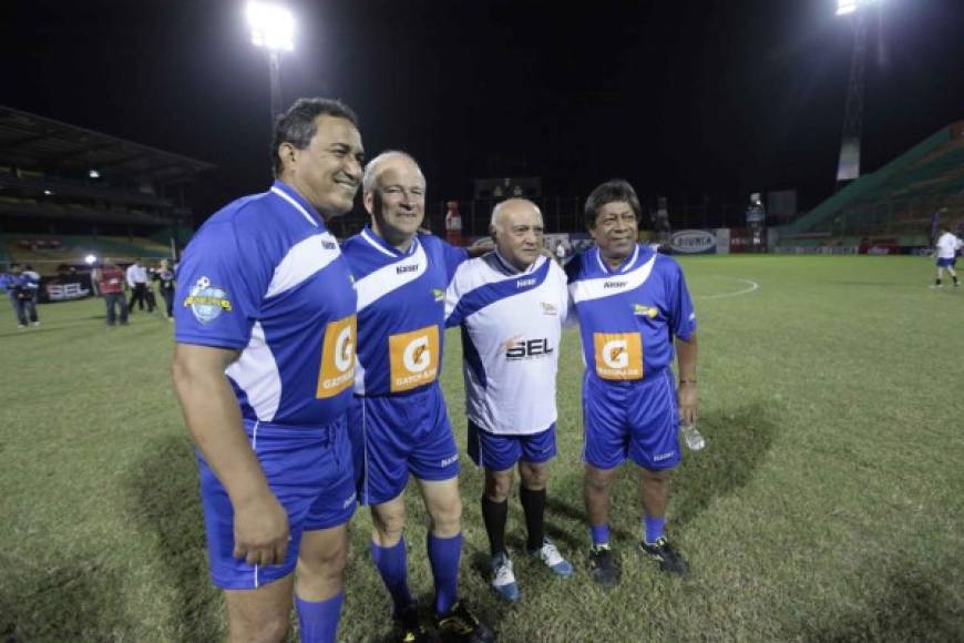 Porfirio Betancourt junto a Jaime Villegas, Néstor Matamala y Ramón 'Primitivo' Maradiaga en el Rotagol de 2014.