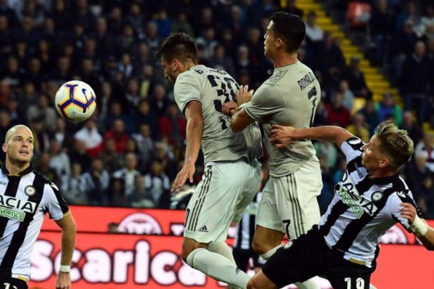 El uruguayo Rodrigo Betancur abrió el marcador tras adelantarse a Cristiano Ronaldo en un centro y con un remate de cabeza incorporándose desde la segunda línea marcó gol.