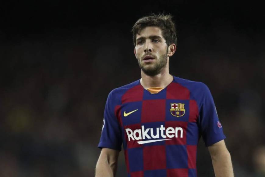 Sergi Roberto también tiene una lesión en el aductor. Tenía para tres o cuatro semanas, por lo que si se cumplieran los plazos no debería estar disponible o llegaría muy justo para la vuelta. El clásico se lo pierde.