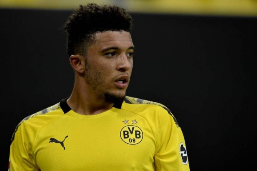 El Manchester United se han marcado el fichaje de Jadon Sancho como uno de los más prioritarios en este mercado de transferencias ya que es un futbolista que ha explotado de una manera impresionante en las últimas dos temporadas en el Borussia Dortmund. Se habla de una propuesta de más de 125 millones de euros para hacerse con la contratación de la joven joya del fútbol inglés.