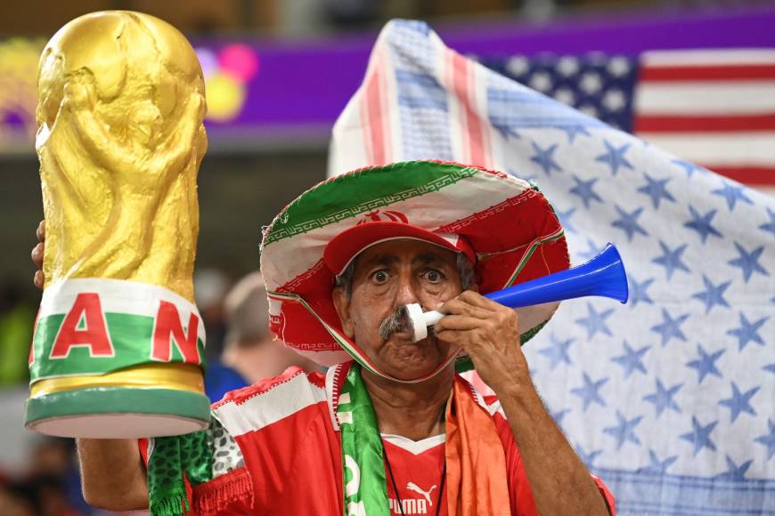 Y continuó apoyando a su equipo en la previa del encuentro ante Estados Unidos.