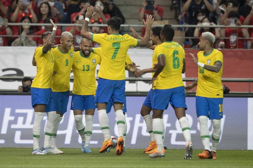 Cabe señalar que Brasil es una de las favoritas para ganar el Mundial de Qatar 2022. En fase de grupos se enfrentarán a Camerún, Suiza y Serbia.