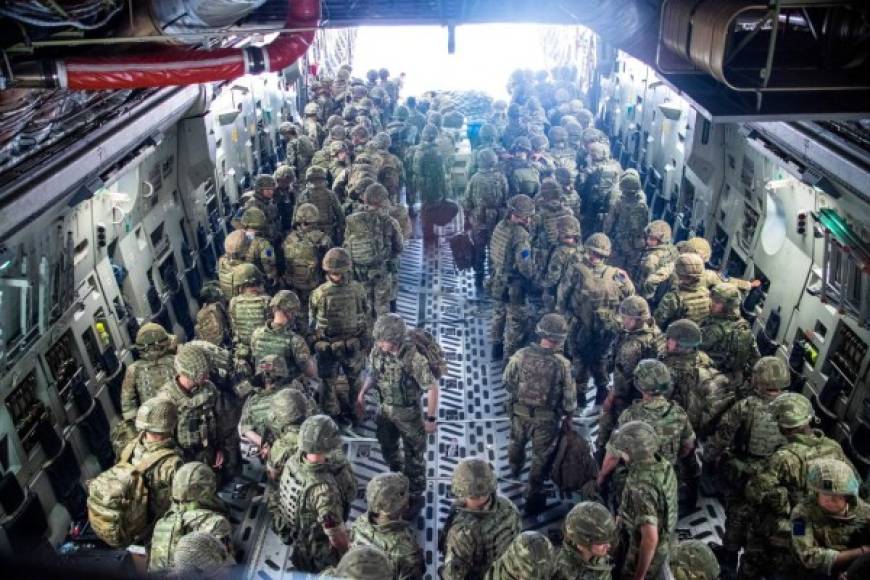 El Reino Unido también envió tropas a Afganistán para evacuar a sus ciudadanos luego de que los talibanes tomaran el poder.