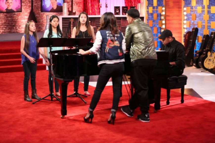 Samantha Ríos, Rossy Rodríguez y Maria Teresa Eguino en los ensayos de 'If I Got You' de Alicia Keys.