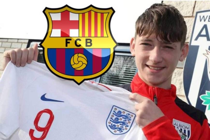 El Barcelona se ha hecho con el fichaje de Louie Barry, prometedor delantero inglés de 16 años de edad que llega procedente del West Brom. El jugador era pretendido por el PSG, pero al final el club catalán se ha quedado con él.<br/>