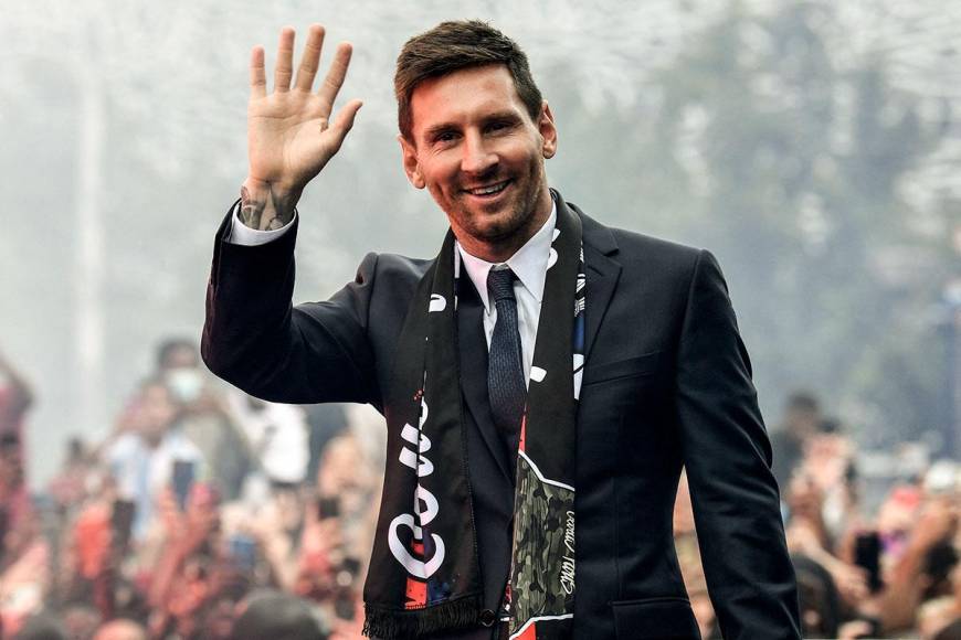 <b>Lionel Messi</b> expande sus negocios por fuera del fútbol y <b>fundó una empresa</b> que apunta a la inversión en tecnología, medios de comunicación y deportes.
