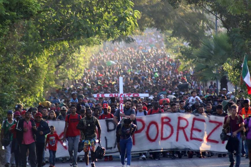García afirmó que desde septiembre el Instituto Nacional de Migraciones (INM) “cerró las puertas” al otorgamiento de permisos para circular por México a los extranjeros que permanecen en Tapachula, (estado de Chiapas, sur), puerta de entrada de miles de migrantes.