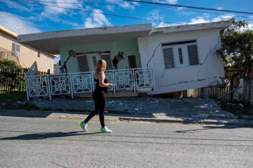 Las impactantes imágenes de la destrucción causada por potente terremoto en Puerto Rico