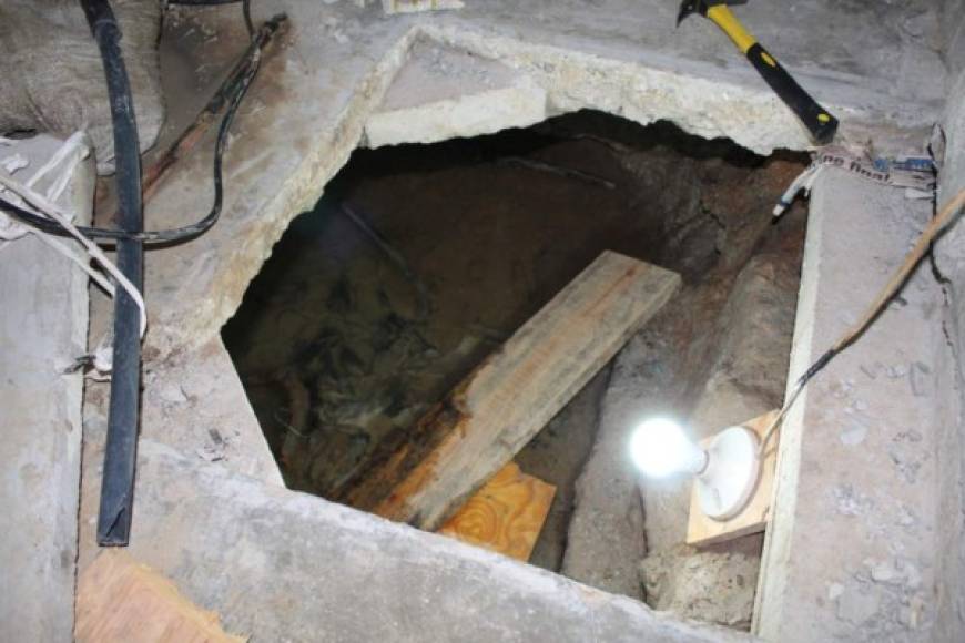 En la construcción del túnel, entre los módulos Procesados I y II, Sentenciados II, se encontró una succionadora de agua, una extensión eléctrica y se constató que habían instalado focos para alumbrarlo.