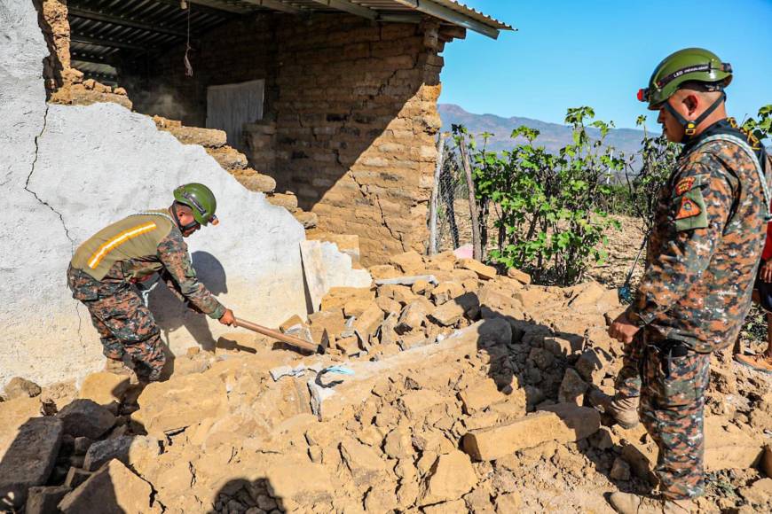  El Ministerio de Medio Ambiente y Recursos Naturales (MARN) de El Salvador informó este martes que son 361 sismos los registrados en el municipio de San Lorenzo, fronterizo con Guatemala, desde el domingo.
