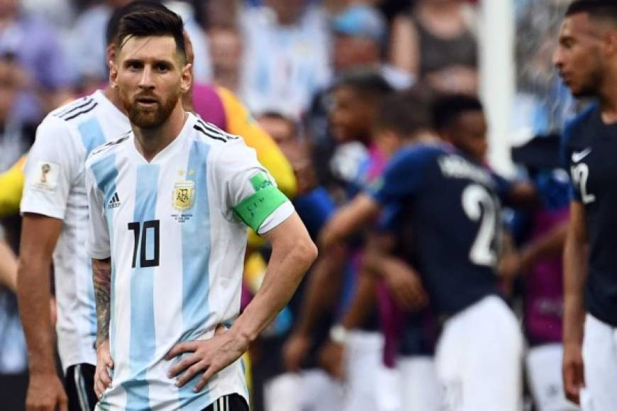 El argentino Leo Messi se despide del Mundial de Rusia 2018 con un solo gol en cuatro partidos y sin poder estrenarse como realizador en las rondas eliminatorias.