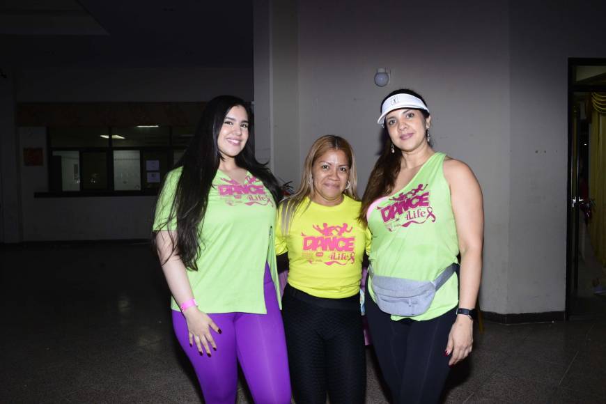 Diana Aguilar, Julissa Paz y Diana Fúnez