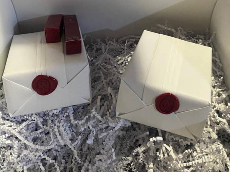 Villarreal compartió una imagen de su pedido de Cartier en sus redes sociales.