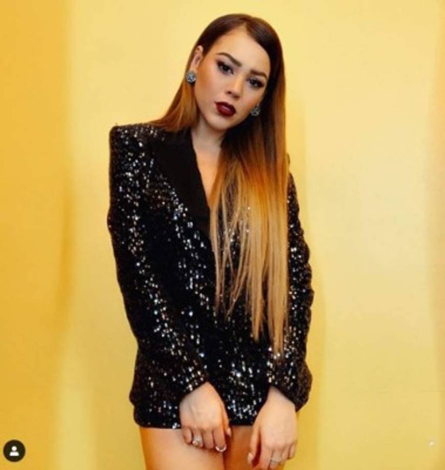 Por eso, ella decidió tomar estos rumores con una perspectiva mucho más optimista, pues en su nuevo tema 'Mala fama' hace alusión a los hombres con los que ha sido involucrada sentimentalmente.<br/>