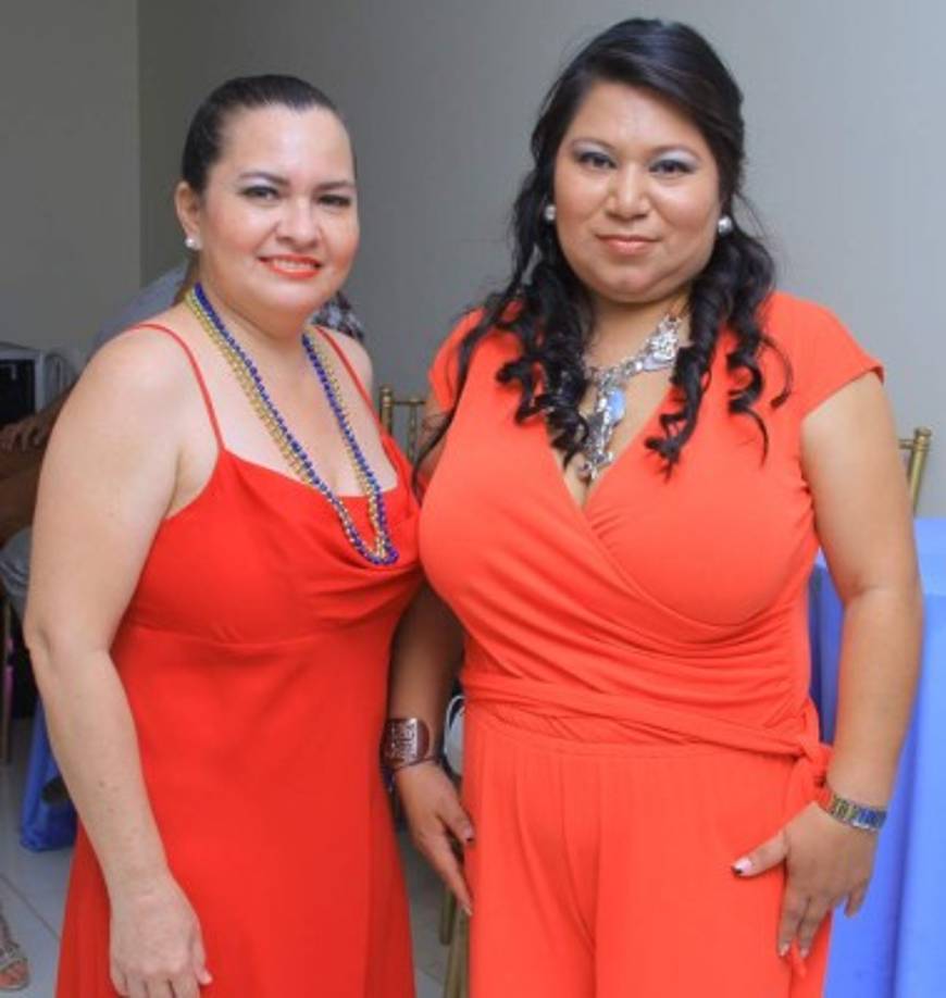 Laura Sabillón y Lisseth García.