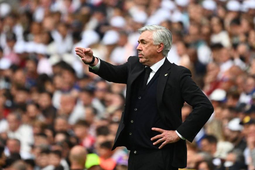 Es casi un hecho que Carlo Ancelotti seguirá como entrenador del Real Madrid. Como consecuencia, el italiano le ha pasado a Florentino Pérez la lista de jugadores que tendrán que salir del campeón del fútbol español.