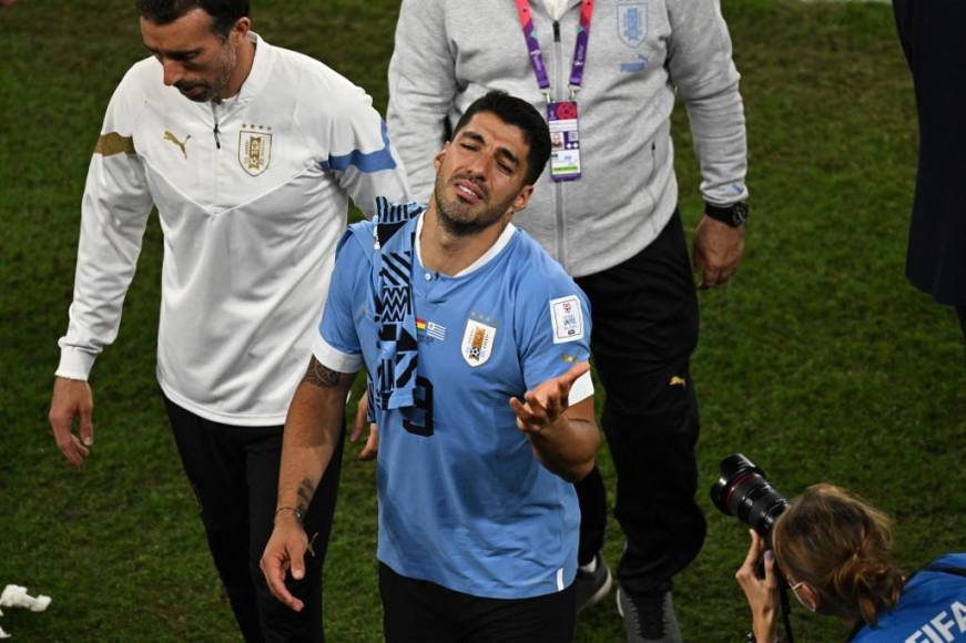 Luis Suárez fue uno de los que más sufrió con el adiós de Uruguay del Mundial de Qatar 2022.