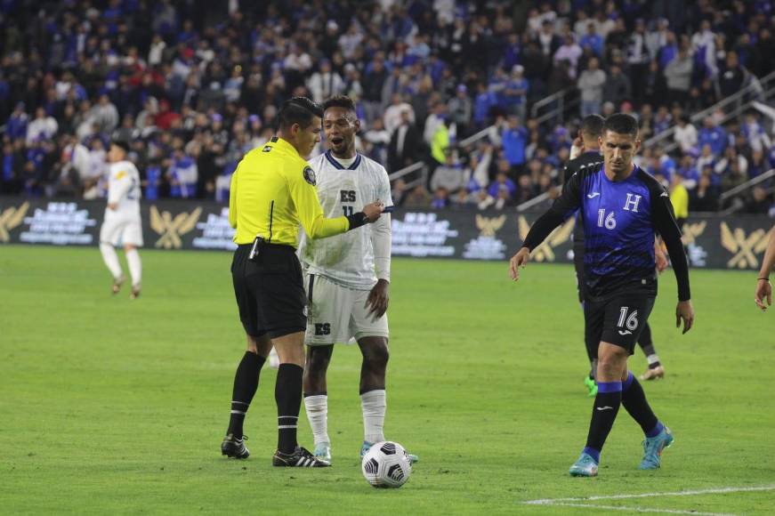 Así reaccionó la prensa deportiva de Honduras y El Salvador luego que la H se impuso 1-0 ante los salvadoreños en amistoso disputado en Los Ángeles, Estados Unidos.