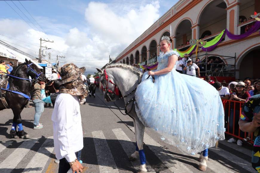 Tampoco las reinas infantiles.