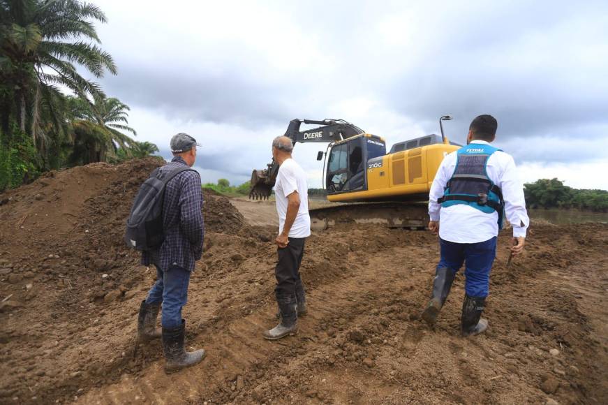 El Centro Nacional de Huracanes confirmó que la tormenta torpical Julia se convertirá en huracán en la tarde noche del sábado en su desplazamiento hacia las costas de Nicaragua y Honduras.