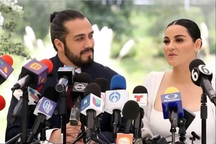 “Todo caerá en su lugar”: El mensaje de Claudia Martín tras la boda de su ex con Maite Perroni