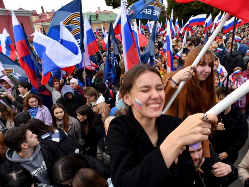 Un grupo prorruso de Ucrania salió a las calles a votar por el referendo buscando adherirse a Rusia.