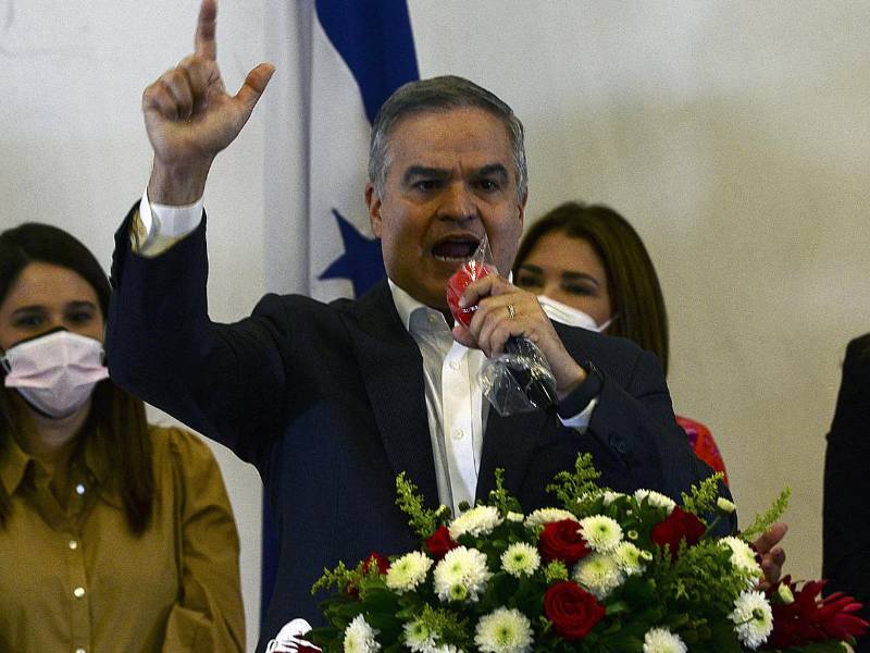 Yani Rosenthal, presidente del Consejo Central Ejecutivo del Partido Liberal (CCEPL).