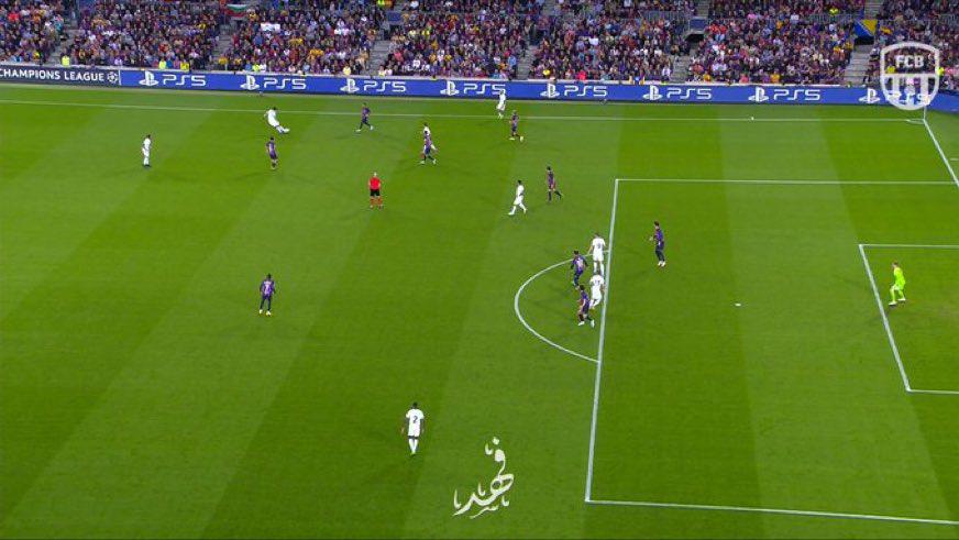 ¡Increíble! Terrible error de Piqué terminó en gol de Barella en el Barcelona - Inter