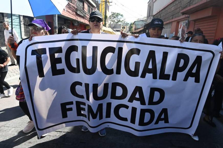 La coordinadora residente de las Naciones Unidas en Honduras, Alice Shackelford, pidió hoy “unir esfuerzos” para eliminar la violencia machista en el país, donde una mujer muere de forma violenta cada 23 horas.
