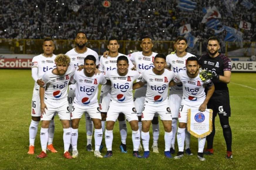 Alianza FC - El equupo de El Salvador superó a San Carlos 2-1 en los cuartos de final de SCL 2019 para ganar una cuarta aparición en la Concachampions. Estará en el bombo 2.