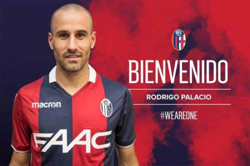 Rodrigo Palacio, ex del Inter de Milán, que se encontraba sin equipo, se ha comprometido con el Bolonia por un año. El delantero argentino tiene 35 años.