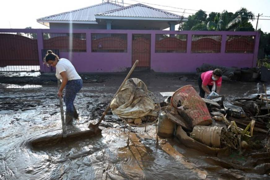 Al inicio se pronosticó que la mayor cantidad de lluvia se produciría en el norte del país, pero el ciclón ha cambiado un poco la ruta; por lo tanto, el centro, sur o oriente del país podría verse seriamente afectados. <br/>