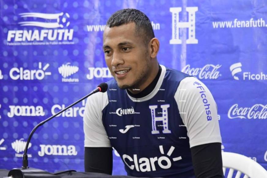 El portero Rafael Zúniga fue una de las caras nuevas en la selección de Honduras y compareció en rueda de prensa. El cancerbero se encuentra en estos momentos sin equipo y fue convocado por Fabián Coito a la Bicolor.