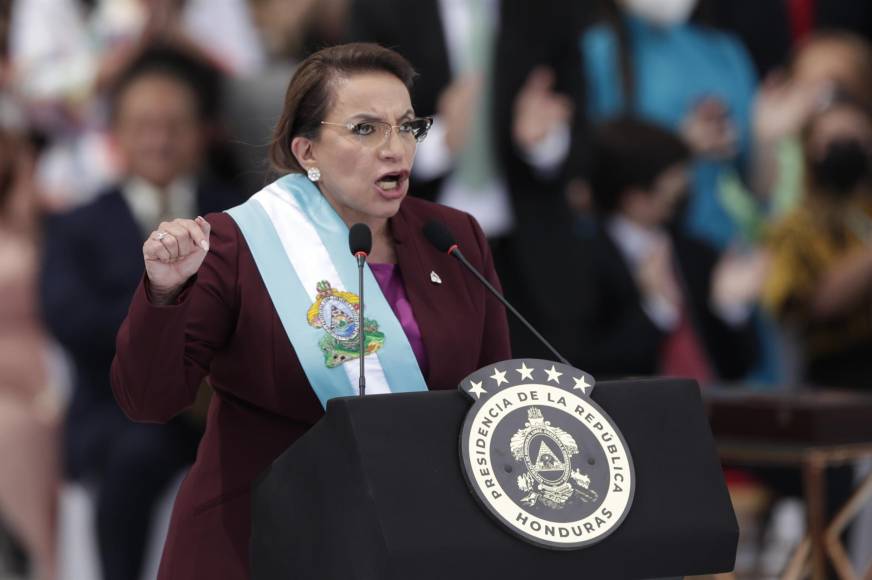 Luego de que el Departamento de Estado de EEUU confirmara ayer miércoles la inclusión de 15 hondureños en la Lista Engel, el Gobierno de la presidenta Xiomara Castro respondió a la publicación. 