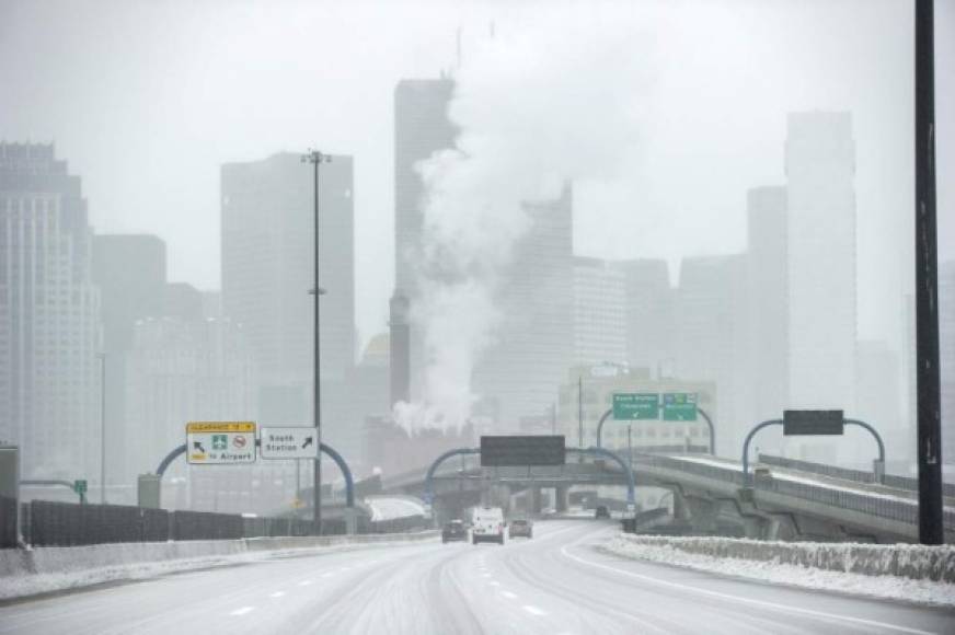 El NWS prevé temperaturas de entre -23°C y -40°C para el miércoles, con una sensación térmica que podría llegar a -51°C en una zona de Minnesota.