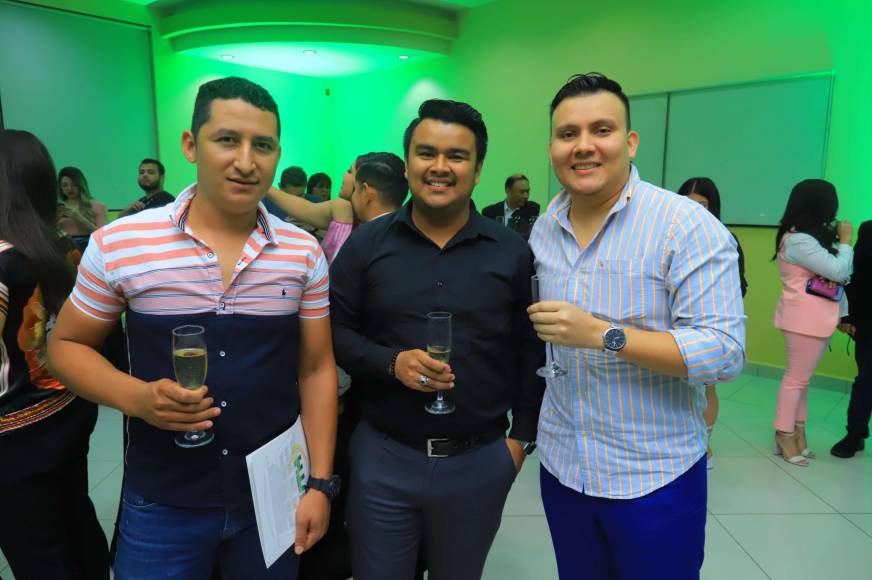 Joselino Gómez, Brayan Zúniga y Ariel Osorto